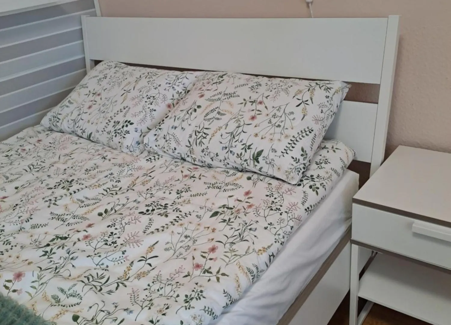 Lena Apartment - Lena Two Bedroom Apartment Vecsés